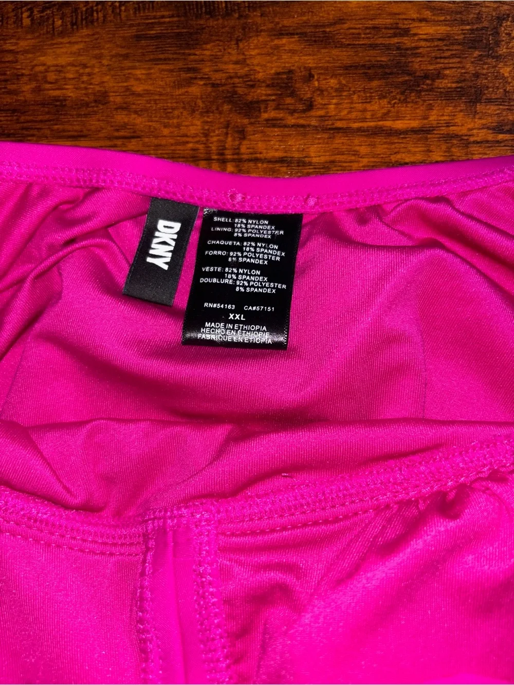DKNY NWT Bright Fuchsia Tankini Women’s XXL Ruffled Padded V-Neck Swim Tank Top